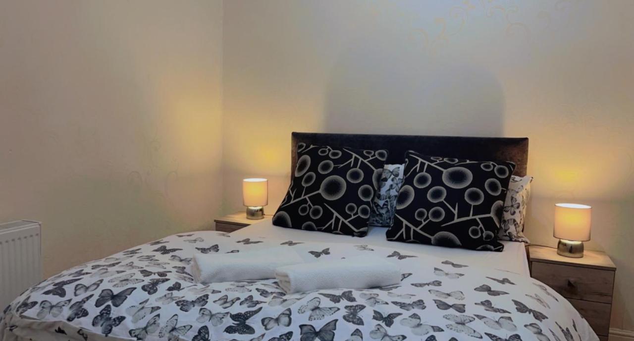 Manchester Old Trafford Apartment Экстерьер фото