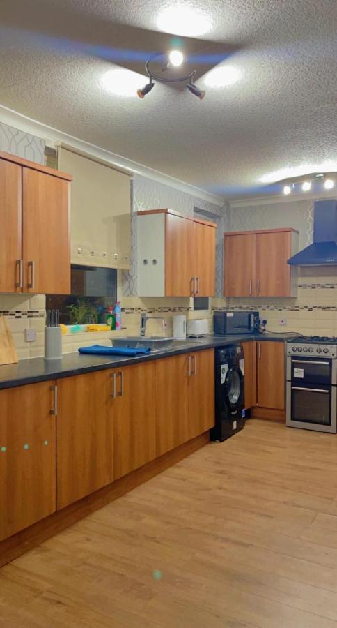 Manchester Old Trafford Apartment Экстерьер фото